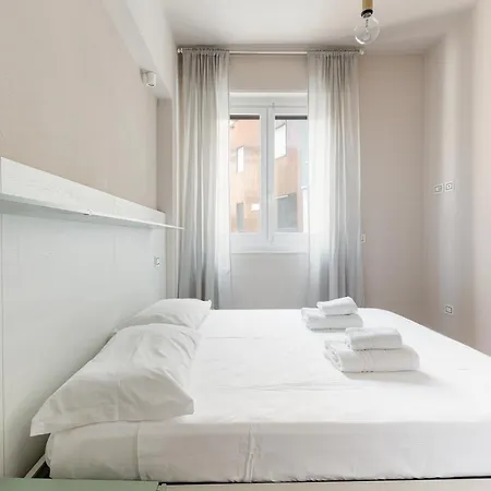 Guesthost - Bullona Bright & Design - M5 Gerusalemme Milano