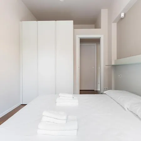 Guesthost - Bullona Bright & Design - M5 Gerusalemme Apartment *